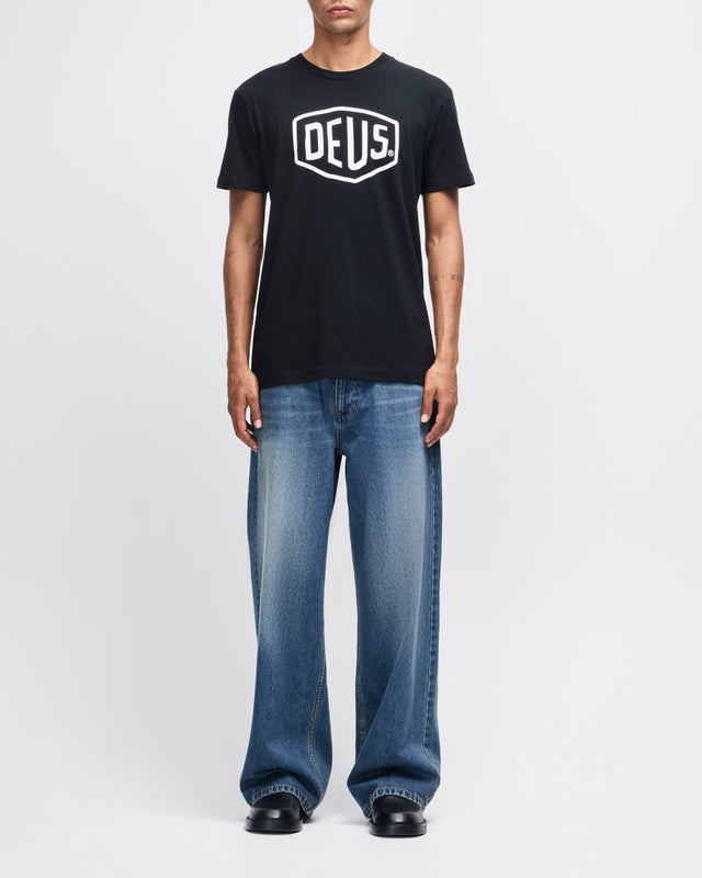 Shield Tee - Black