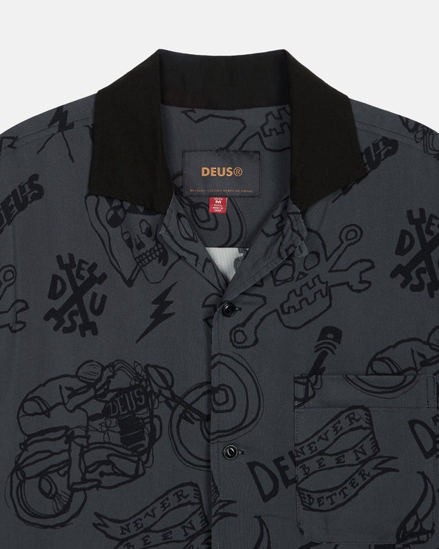 D261USH220 Doodle SS Shirt- Black